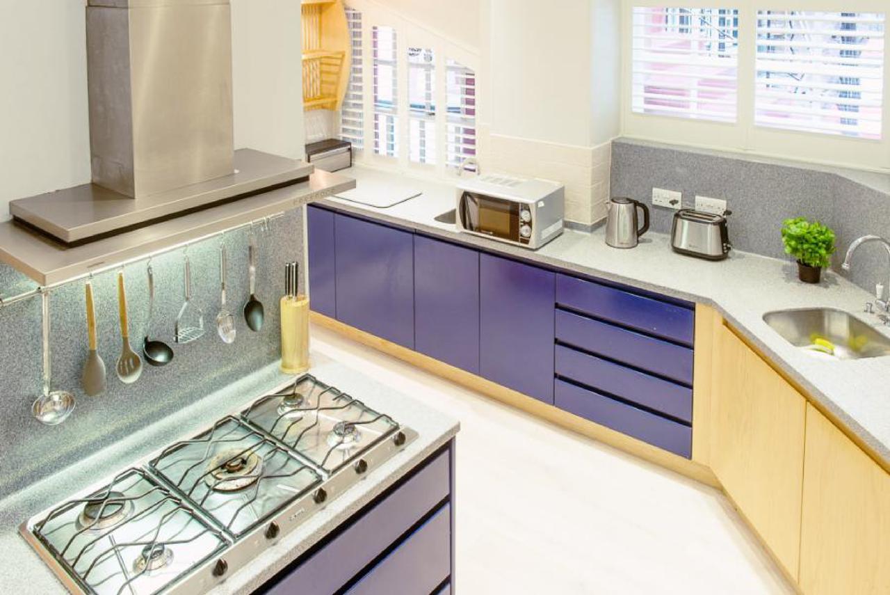 אדינבורו Ramsay Gardens - Grand 4-Bedroom Apartment Next To Castle מראה חיצוני תמונה