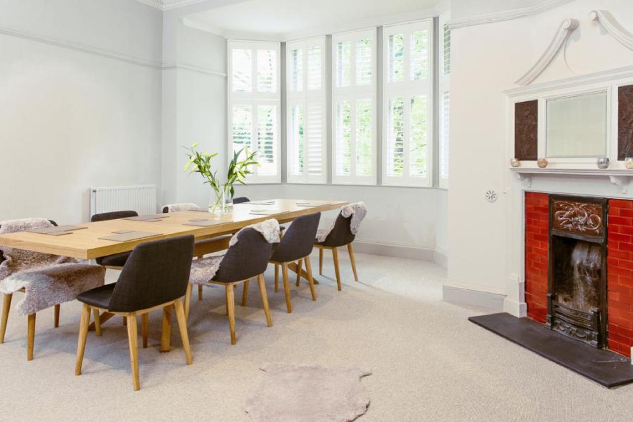 אדינבורו Ramsay Gardens - Grand 4-Bedroom Apartment Next To Castle מראה חיצוני תמונה