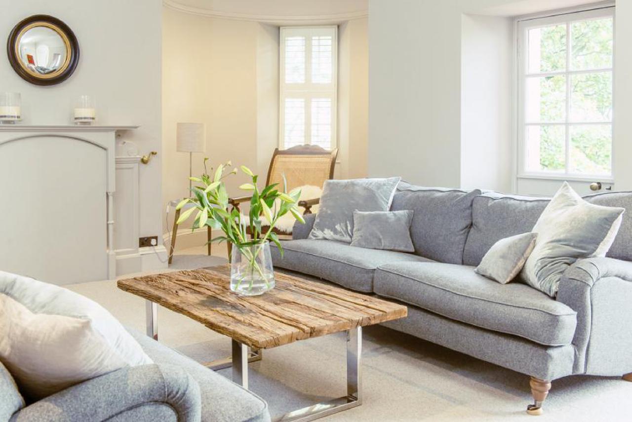 אדינבורו Ramsay Gardens - Grand 4-Bedroom Apartment Next To Castle מראה חיצוני תמונה